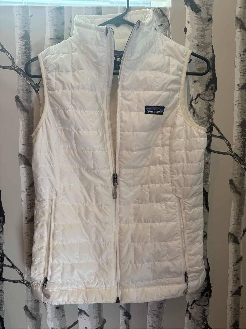 Patagonia Women’s White NanoPuff Insulated Vest